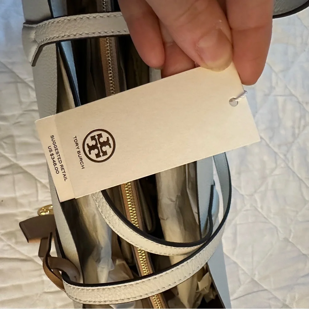 Tory Burch Cream Leather Tote with Gold Charm - Picture 6 of 12